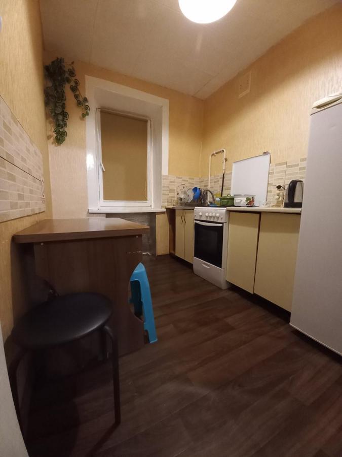 1 Комнатная Квартира Остановка Торговый Центр Cherkasy Exterior photo