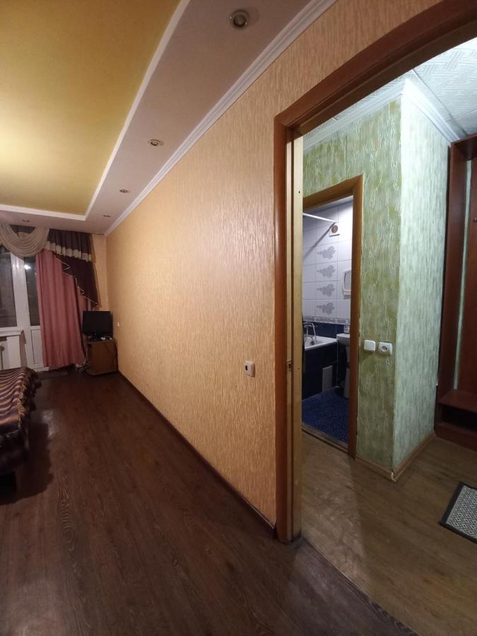 1 Комнатная Квартира Остановка Торговый Центр Cherkasy Exterior photo